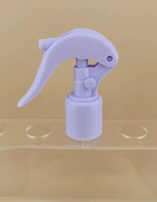 Pulverizador de gatilho mini de plástico roxo claro K604-1 para garrafas e cabeleireiro