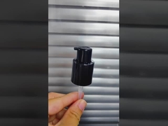 Características Design à prova de fugas Obtenha amostras gratuitas de bombas de cuidados faciais