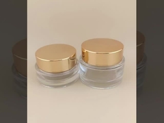 Frasco de creme de vidro transparente com tampa de rosca dourada para loção feminina