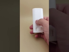 Embalagem de bálsamo labial liso e plano branco para batons