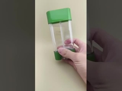 Embalagem de bálsamo labial liso e transparente com tampa verde 2315 para batons