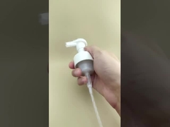 Bomba de espuma grande de plástico branco de design delicado para garrafas de shampoo