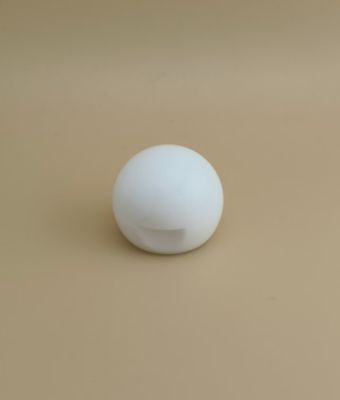 Tampa esférica lisa de plástico branco para frascos cosméticos