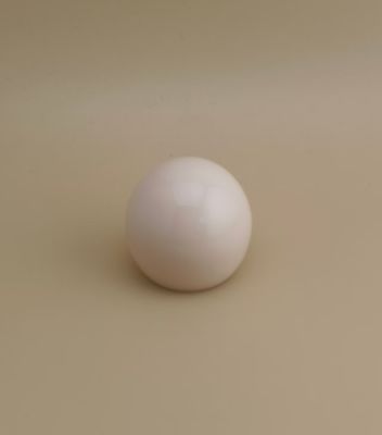 Capa esférica lisa de plástico branco de arroz para garrafas cosméticas