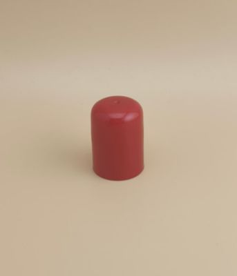 Tampa de plástico vermelha com design elegante para frascos de produtos para a pele