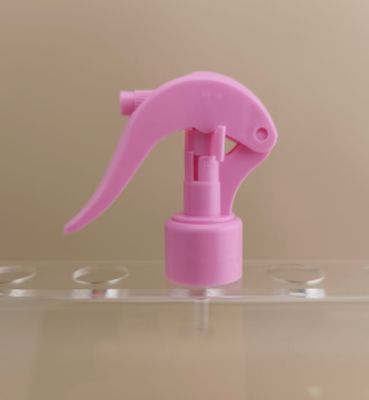 Mini Borrifador de Gatilho Plástico Rosa K602-2 para Frascos e Cabeleireiro