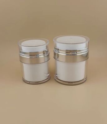 Garrafa de borda prateada com revestimento exterior transparente para produto de cuidados com a pele