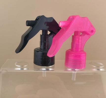 Mini pulverizador de gatilho de plástico preto para cosméticos e cabeleireiro